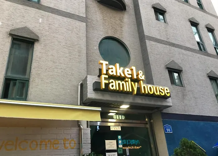 Take 1 Guesthouse Hongdae